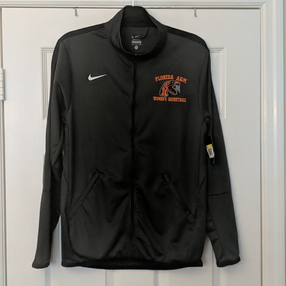 nike basketball jacket womens